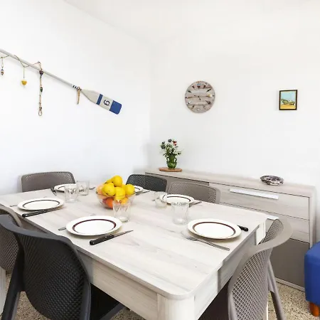 Riells Platja By Interhome Appartement